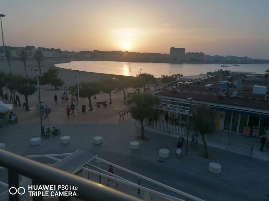 דירות L' Escala Riells Mar מראה חיצוני תמונה