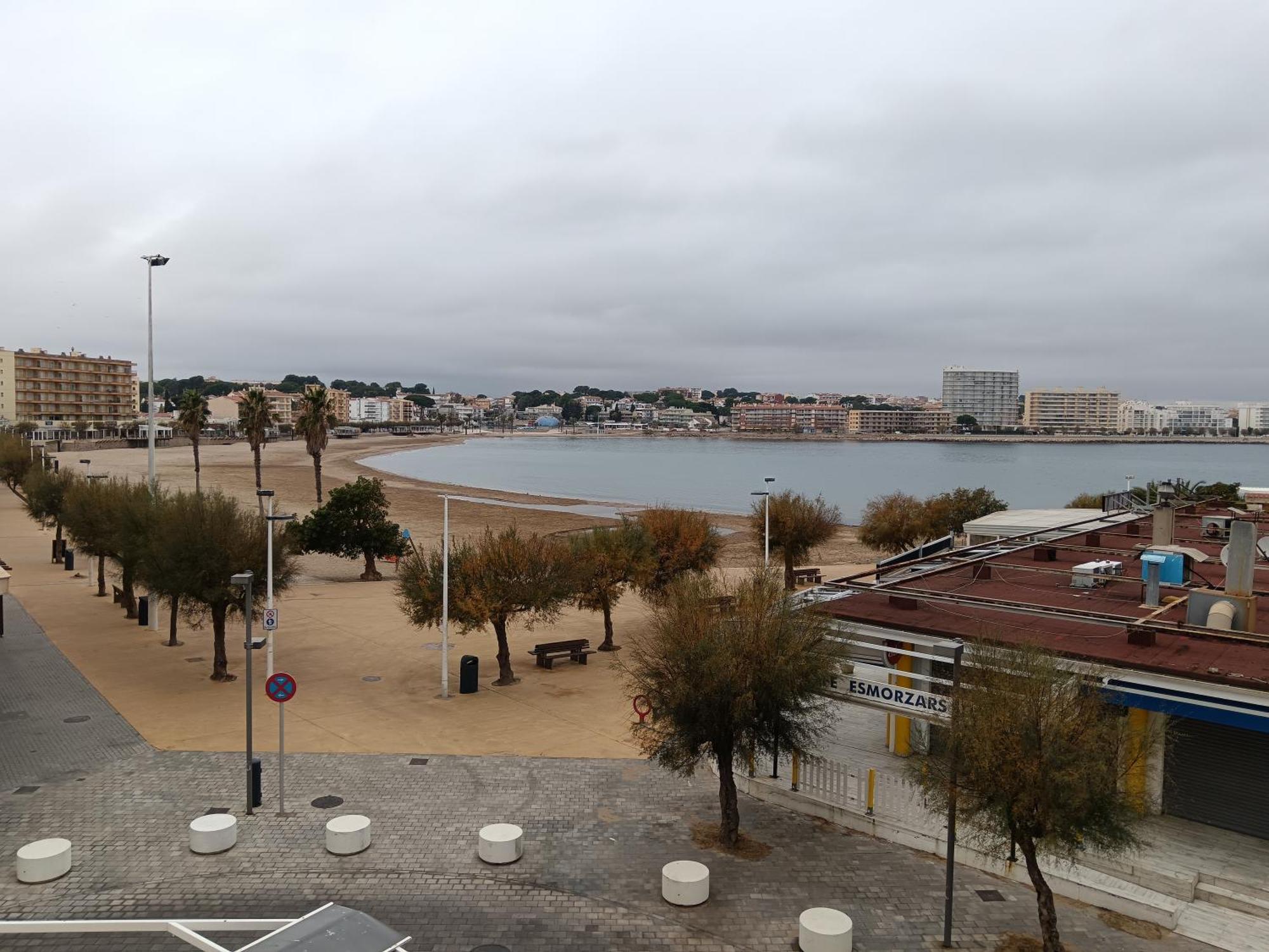 דירות L' Escala Riells Mar מראה חיצוני תמונה